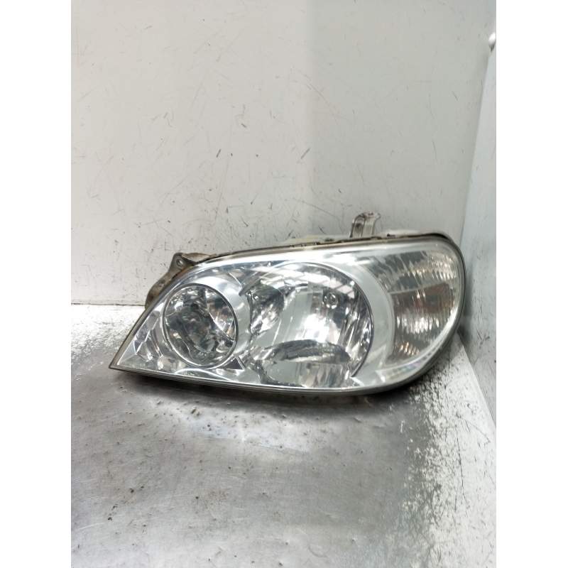 Recambio de faro izquierdo para kia carnival ii (gq) 2.9 crdi referencia OEM IAM   2001