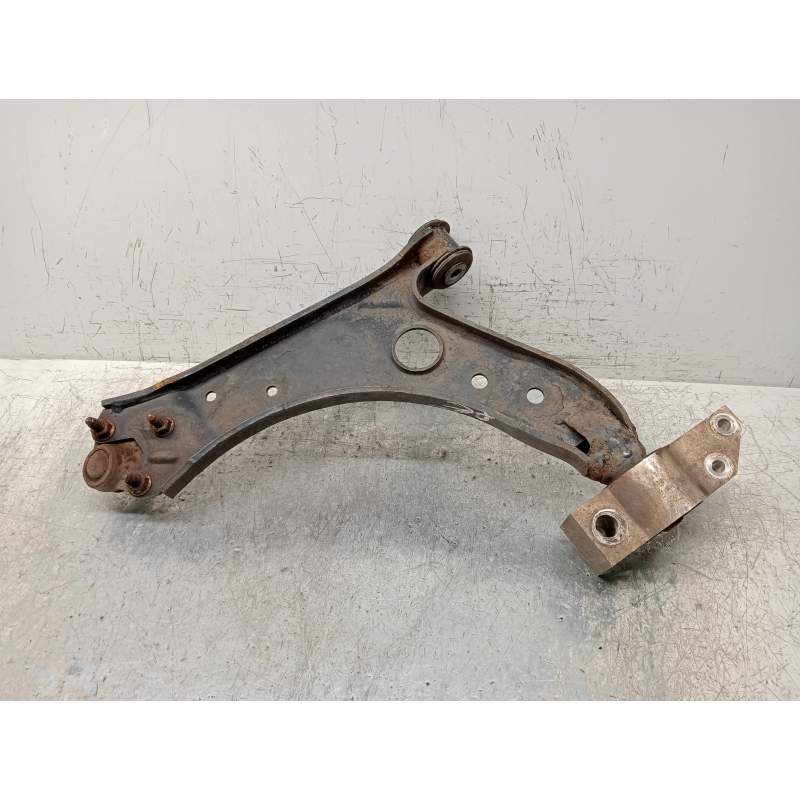 Recambio de brazo suspension inferior delantero derecho para volkswagen caddy ka/kb (2k) kombi referencia OEM IAM 1K0407853E  