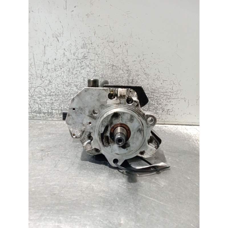 Recambio de bomba inyeccion para bmw 3 compact (e46) 320 td referencia OEM IAM 7788670 0445010045 BOSCH