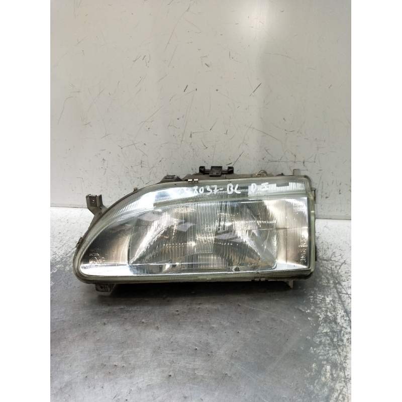 Recambio de faro izquierdo para renault 19 ii (b/c53_) 1.4 referencia OEM IAM   