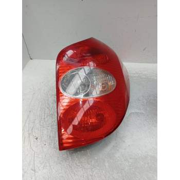 PILOTO TRASERO DERECHO 8200002472 RANCHERA 2005