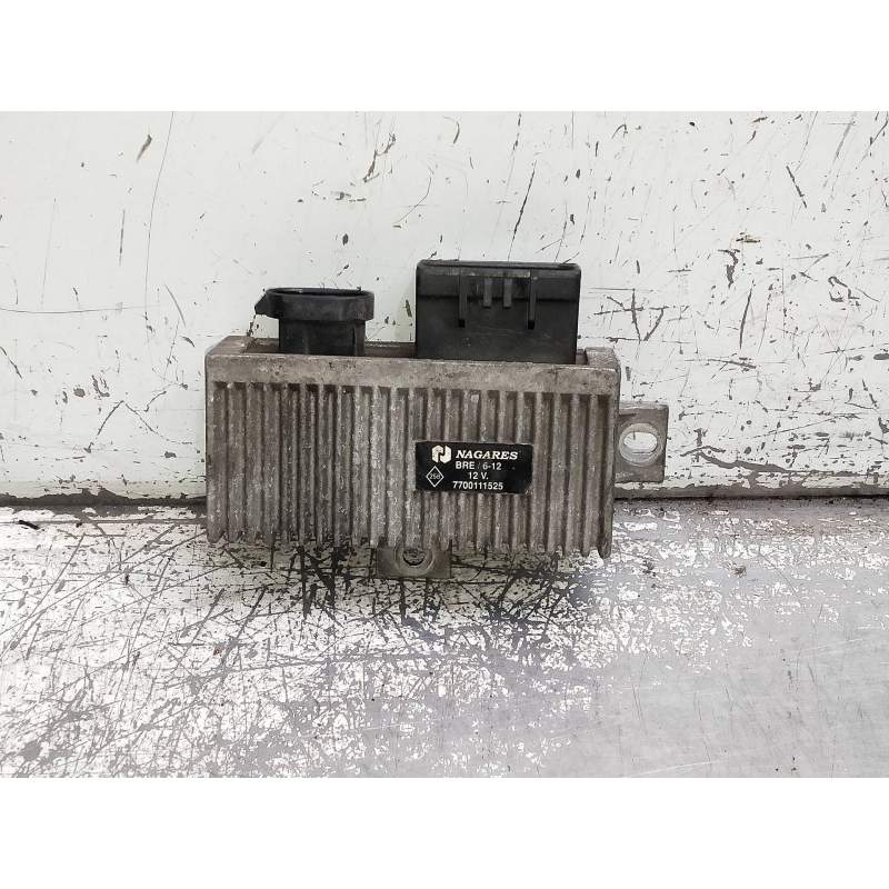 Recambio de caja precalentamiento para renault clio ii fase i (b/cbo) referencia OEM IAM 7700111525 19D 1998