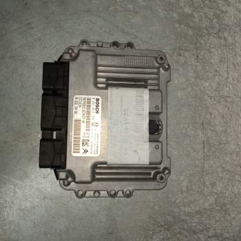 CENTRALITA MOTOR UCE 0281014729 9665674480 9653958980
