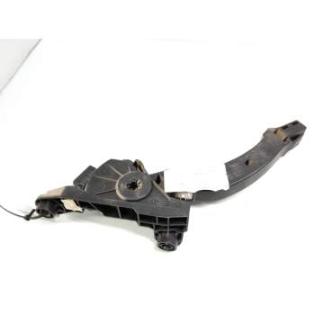 POTENCIOMETRO PEDAL 327003XXXX 16CRDI 2012
