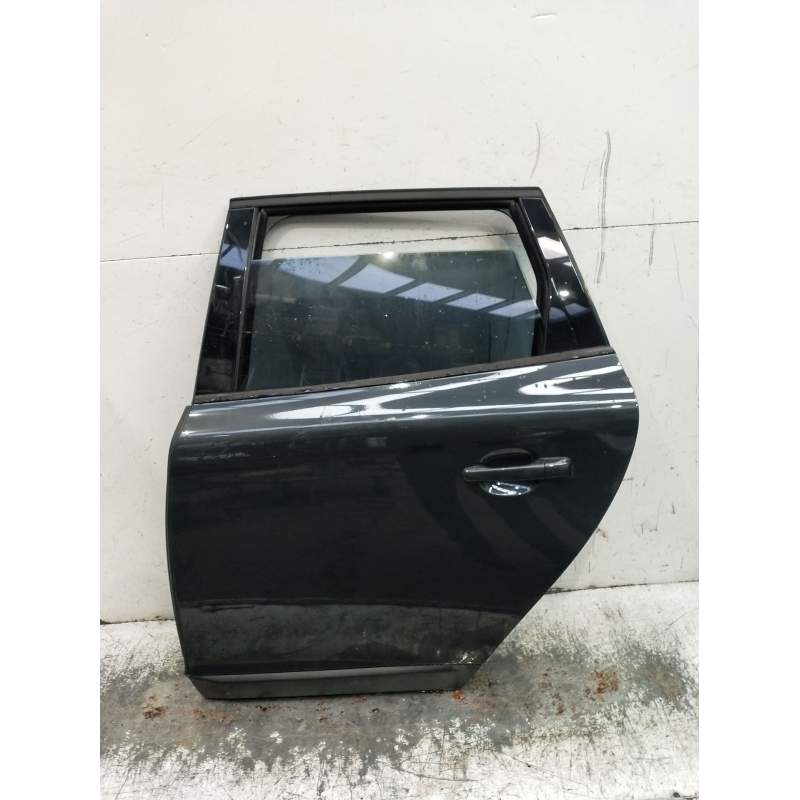 Recambio de puerta trasera izquierda para volvo xc60 kinetic awd referencia OEM IAM  5P 2008