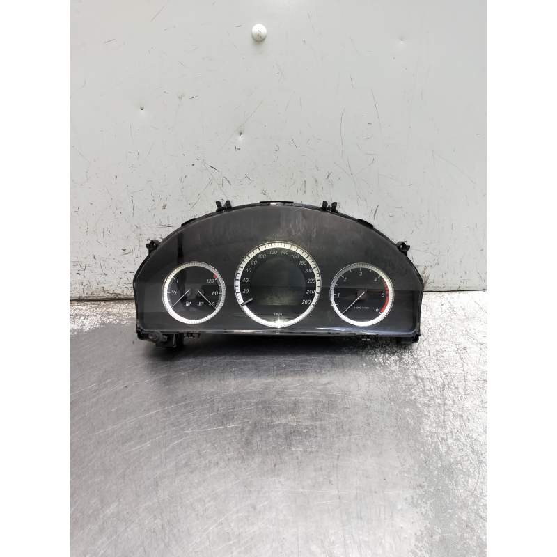 Recambio de cuadro instrumentos para mercedes-benz clase c (w204) berlina referencia OEM IAM A2049006900 220CDI 2008