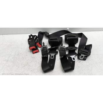 JUEGO CINTURONES TRASERO 3P 1999