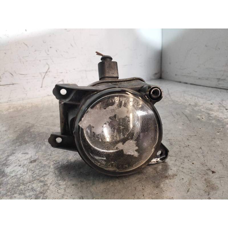 Recambio de faro antiniebla izquierdo para volkswagen polo berlina (6n2) trendline referencia OEM IAM 96404500  