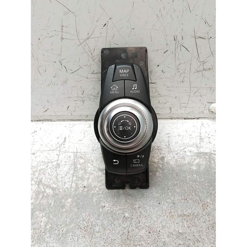 Recambio de mando multifuncion para infiniti q30 2.2 d referencia OEM IAM 5DA1B21E0653  