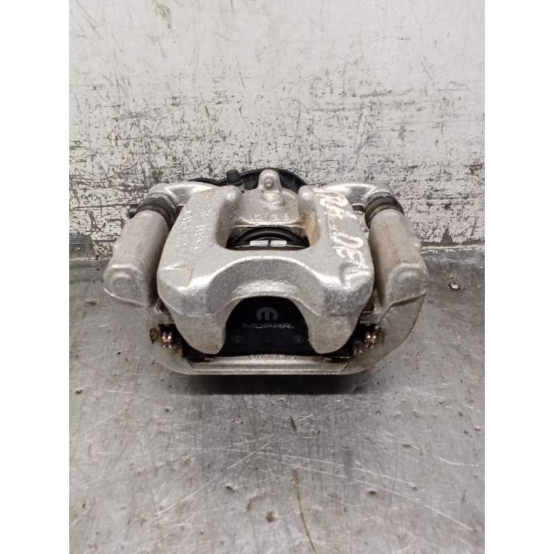 Recambio de pinza freno trasera derecha para jeep renegade referencia OEM IAM   