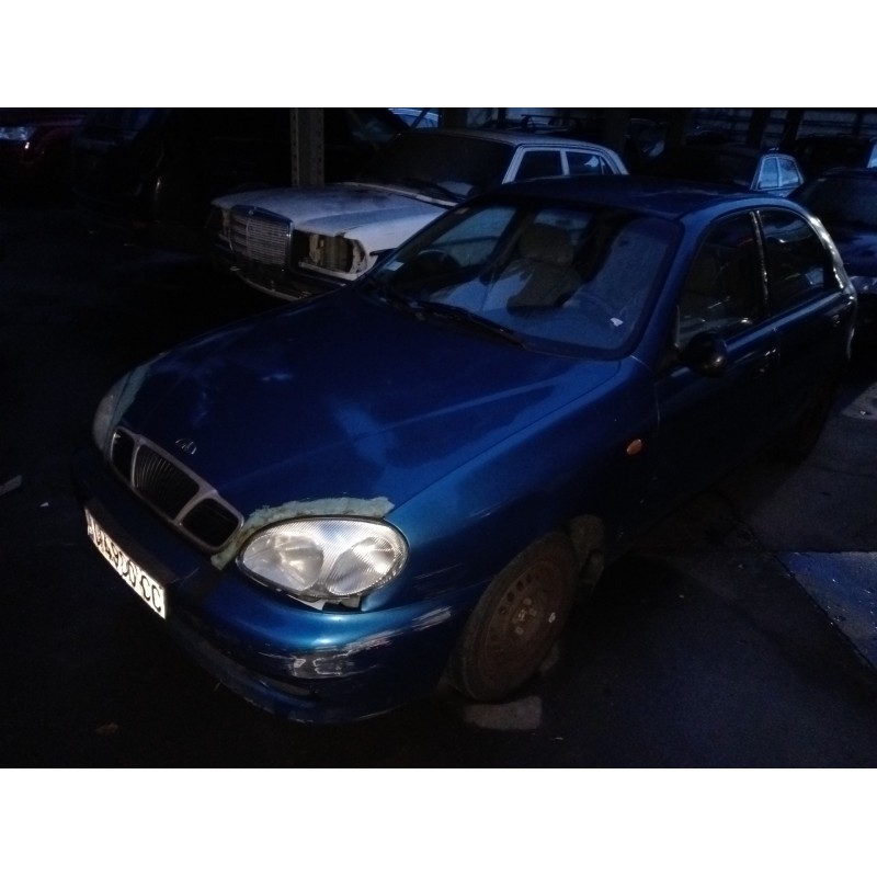 daewoo lanos del año 1999