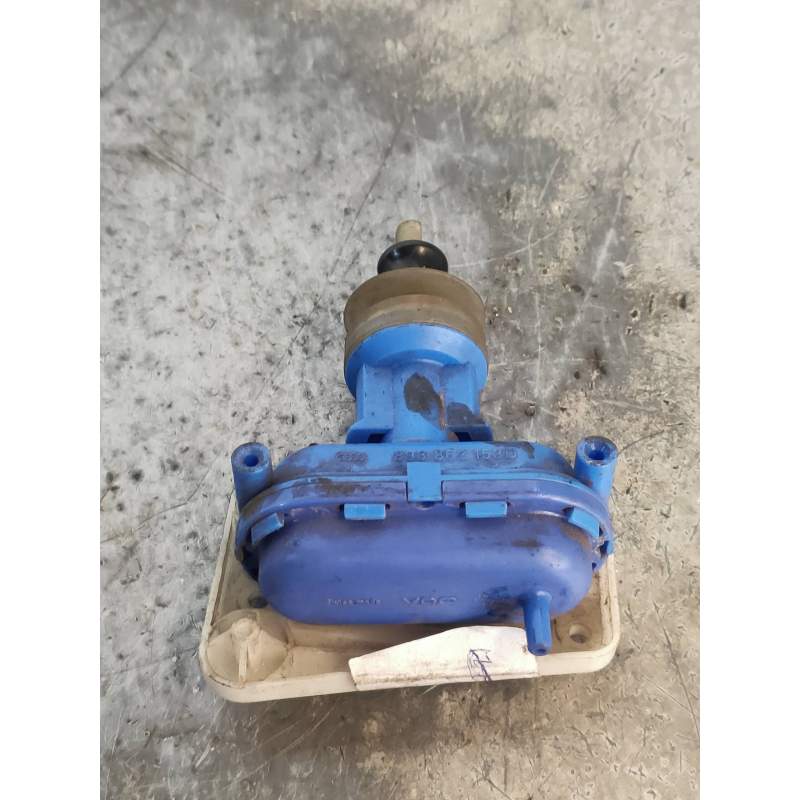 Recambio de motor cierre centralizado trasero derecho para audi 80 avant 2.0 referencia OEM IAM 893862153D  1992