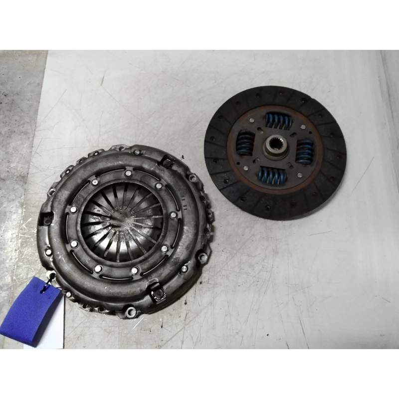 Recambio de kit embrague para peugeot 406 berlina (s1/s2) st referencia OEM IAM   