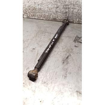 BRAZO SUSPENSION INFERIOR TRASERO DERECHO ANTERIOR 16G 2003