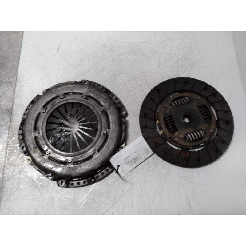 Recambio de kit embrague para peugeot 407 st confort pack referencia OEM IAM   