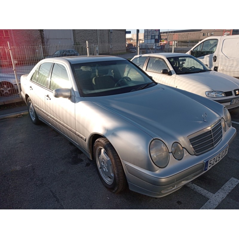 mercedes clase e (w210) berlina diesel del año 2003