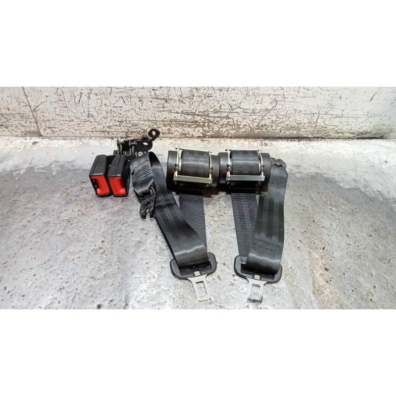 Recambio de juego cinturones trasero para volkswagen golf vii lim. (bq1) sport referencia OEM IAM   5P