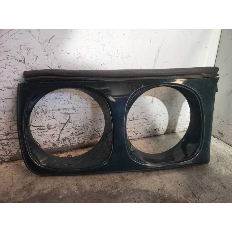Recambio de soporte faro derecho para jaguar xj6/12 referencia OEM IAM BEC9041 REJILLA 