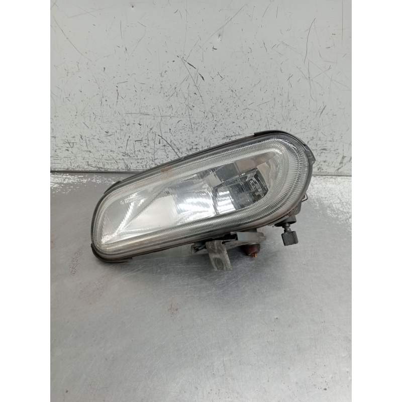 Recambio de faro antiniebla izquierdo para peugeot 406 (8b) 1.8 16v referencia OEM IAM   1995