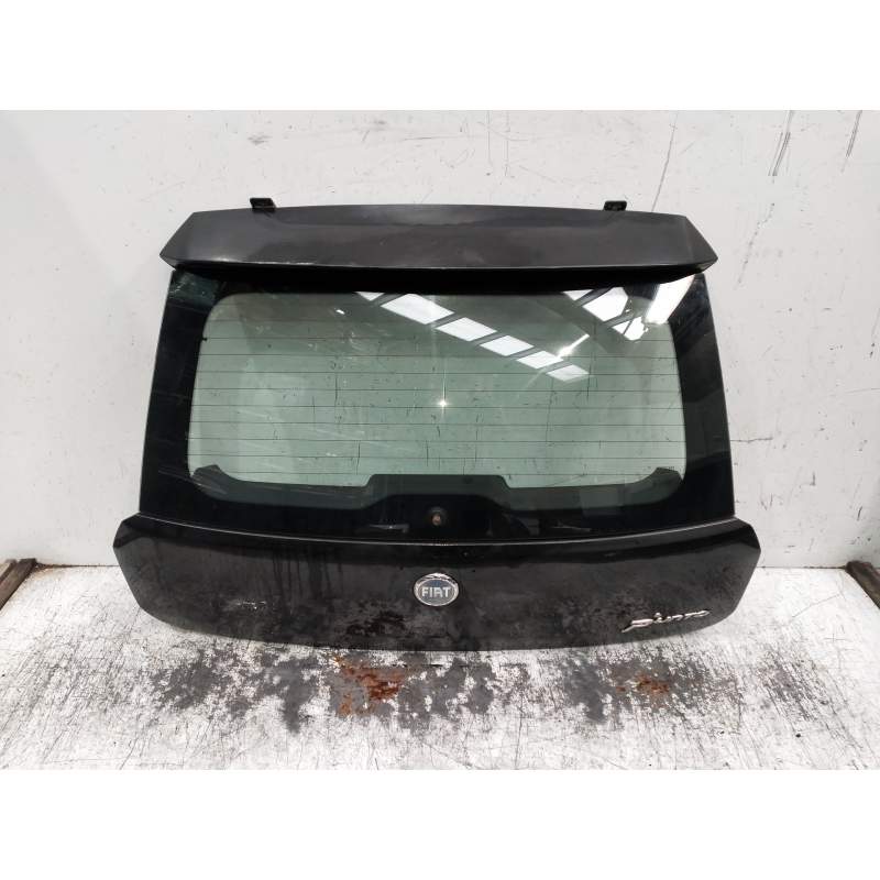 Recambio de porton trasero para fiat grande punto (199) 1.4 16v dynamic referencia OEM IAM  3P 2005