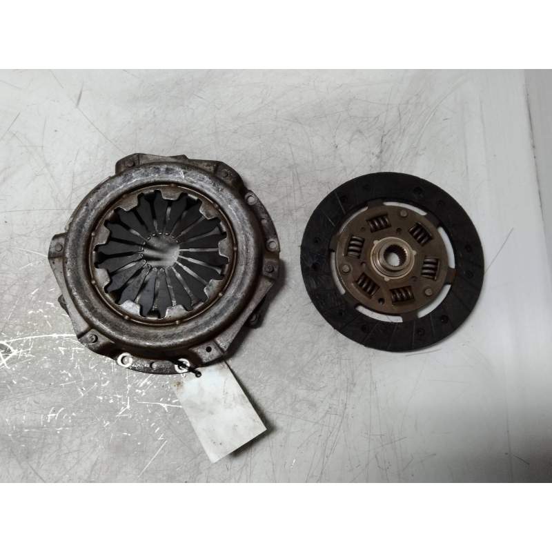 Recambio de kit embrague para renault clio ii fase ii (b/cb0) 1.2 16v referencia OEM IAM   