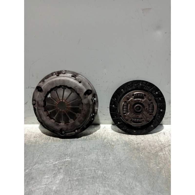 Recambio de kit embrague para fiat grande punto (199) 1.4 16v active referencia OEM IAM 3000950821 14G 2005