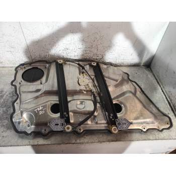 ELEVALUNAS TRASERO DERECHO 4E0910802A 982738104 4E0910802A 4E4838850 5WK45676FBF