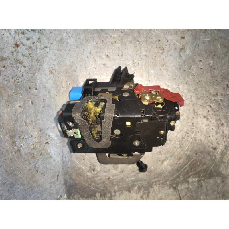 Recambio de motor cierre centralizado delantero derecho para audi a8 (4e2) 4.2 quattro referencia OEM IAM 4E1837016  