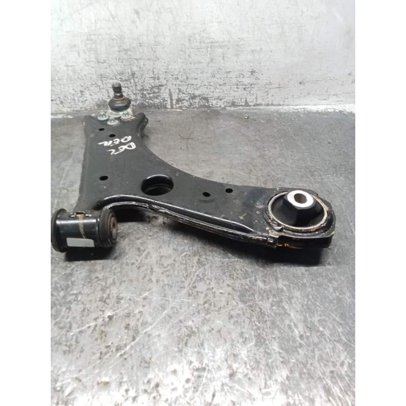 Recambio de brazo suspension inferior delantero derecho para jeep renegade referencia OEM IAM   