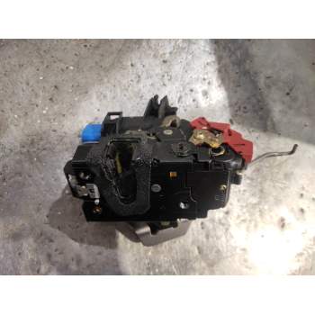 MOTOR CIERRE CENTRALIZADO TRASERO DERECHO 4E0839016 