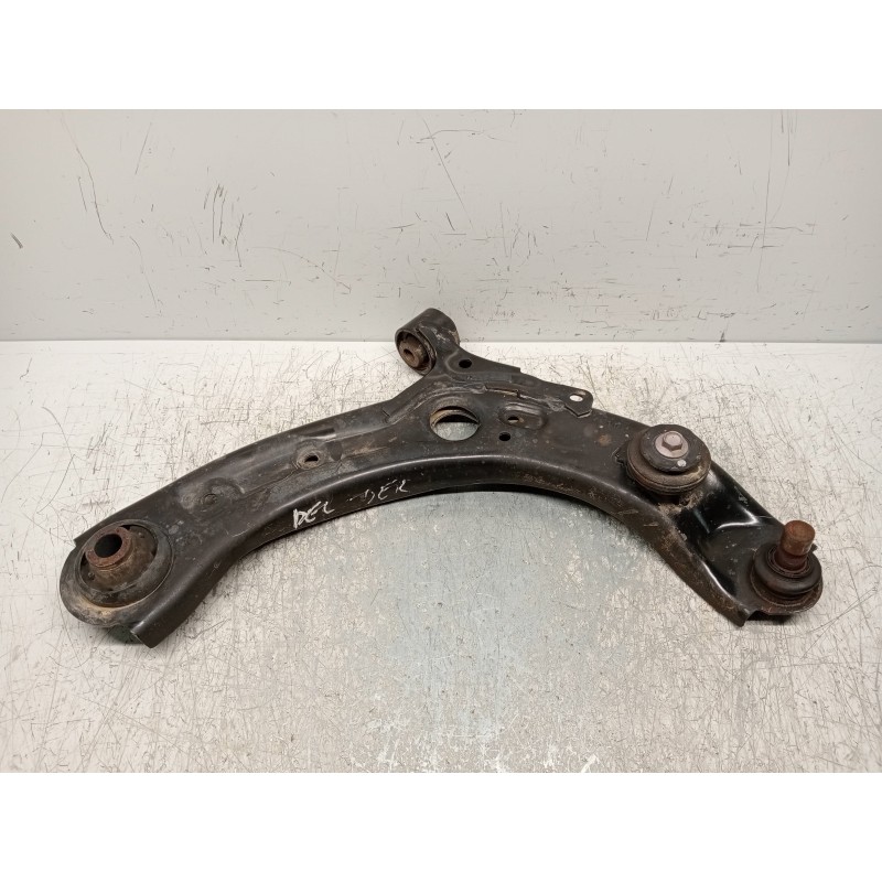 Recambio de brazo suspension inferior delantero derecho para mazda 3 berlina (bp) evolution referencia OEM IAM   