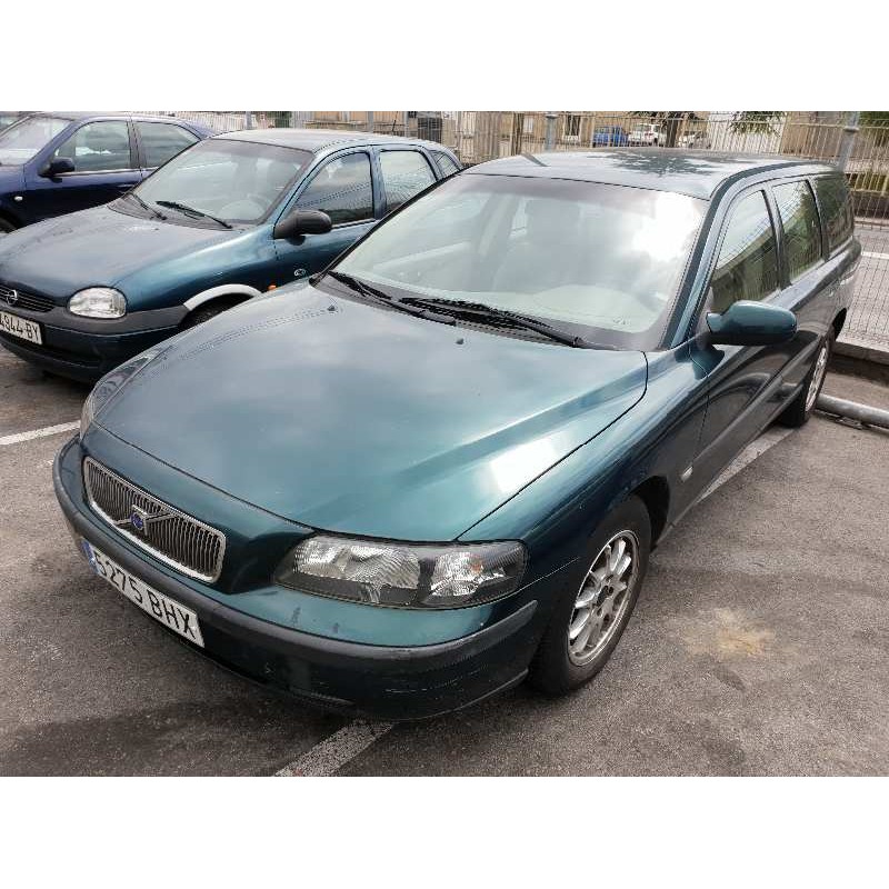 volvo v70 familiar del año 2001