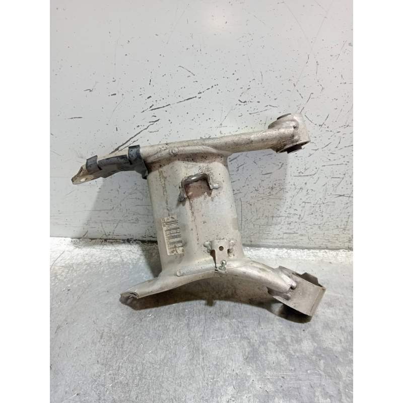 Recambio de brazo suspension inferior trasero derecho para bmw serie 5 berlina (e39) 520d referencia OEM IAM   