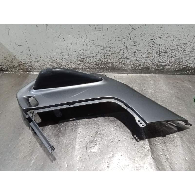 Recambio de moldura para honda st st 1100 pan european (sc26) referencia OEM IAM 64231MT30100  IZQUIERDA