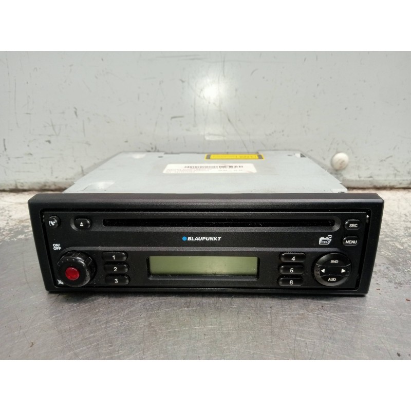 Recambio de sistema audio / radio cd para dacia sandero ambiance referencia OEM IAM 281111335R 7646128593 FD003