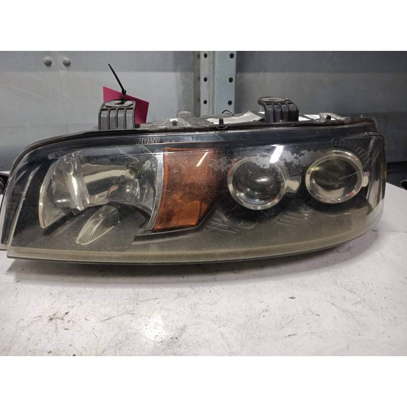 Recambio de faro izquierdo para fiat punto berlina (188) 1.2 8v elx (i) referencia OEM IAM 89100449  1999