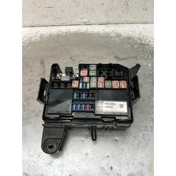 CAJA RELES / FUSIBLES 91950C8290 HC8E0493 2014