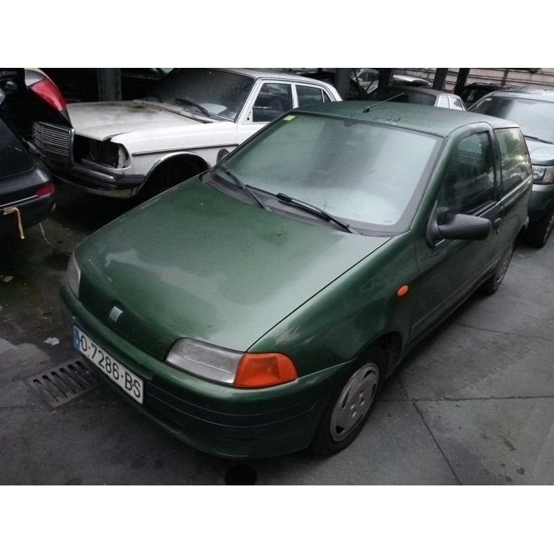 fiat punto berlina (176) del año 1996