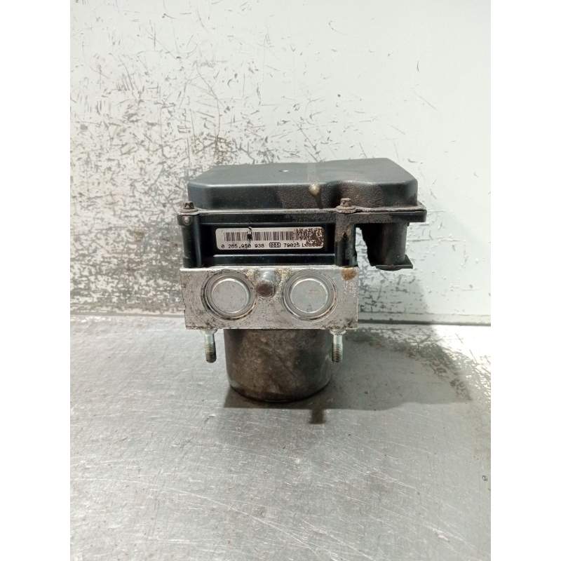 Recambio de abs para kia cee´d sw (ed) 2.0 crdi 140 referencia OEM IAM 0265950938 0265230231 589201H650