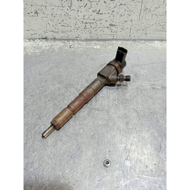 Recambio de inyector para opel insignia berlina cosmo referencia OEM IAM 0445110327- BOSCH 2008