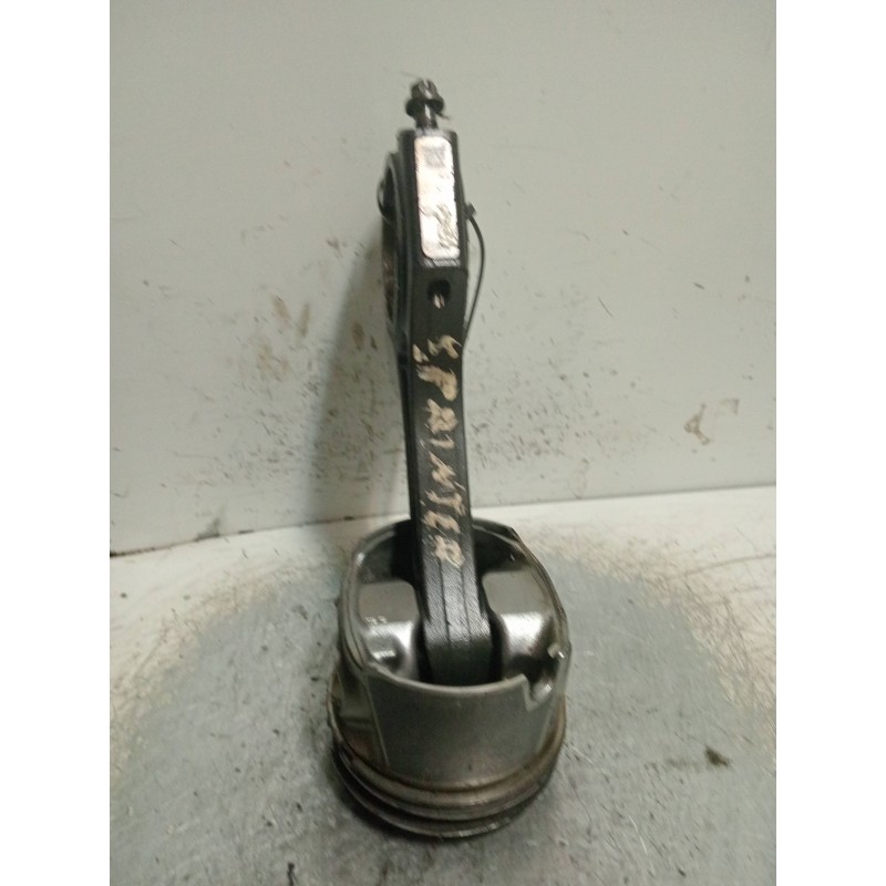 Recambio de piston para mercedes sprinterii caja cerrada (desde 01.06) 210/213/216 cdi (906.611/613) referencia OEM IAM 65100  