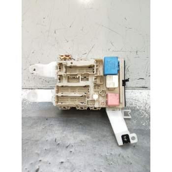 CAJA RELES / FUSIBLES 827300F071A 323711L02 2009