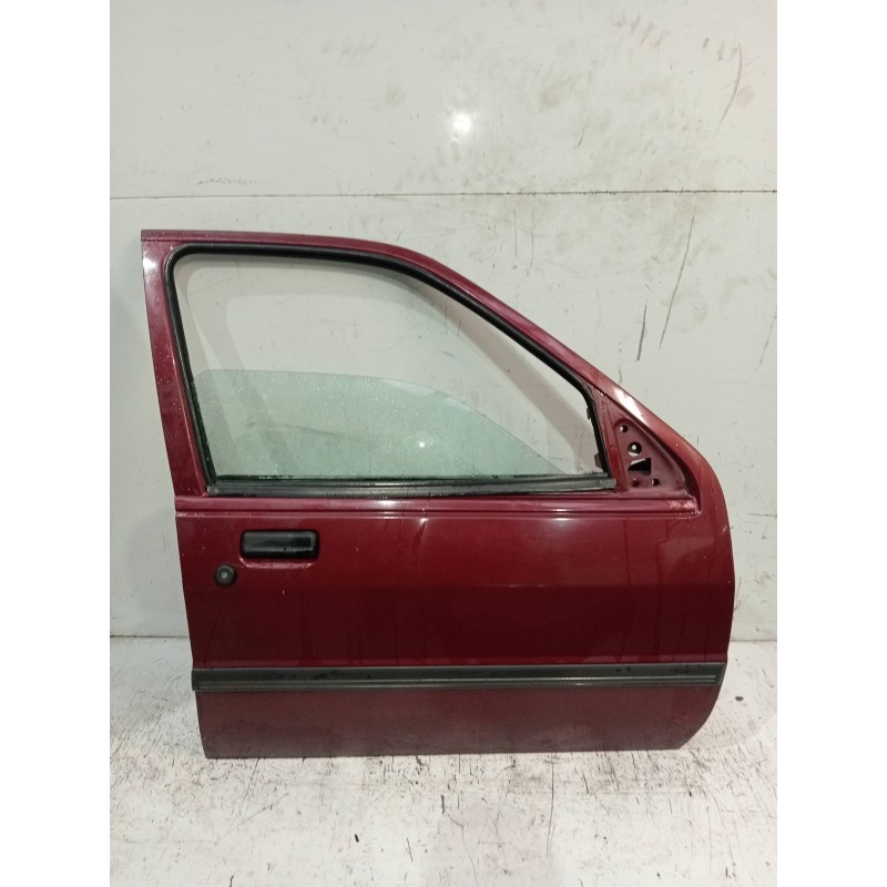 Recambio de puerta delantera derecha para ford fiesta berl./courier surf referencia OEM IAM   4P