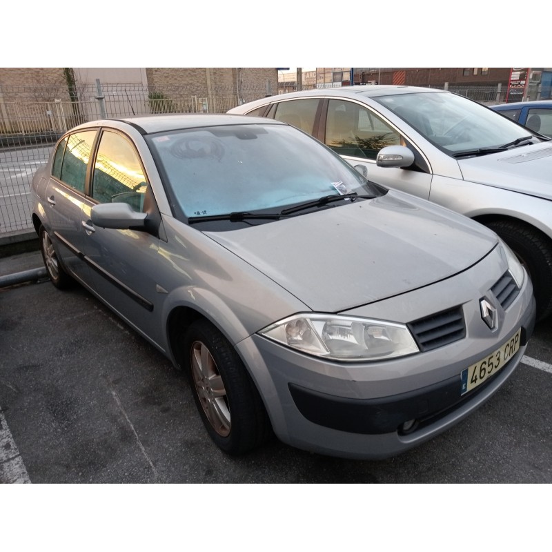 renault megane ii classic berlina del año 2004