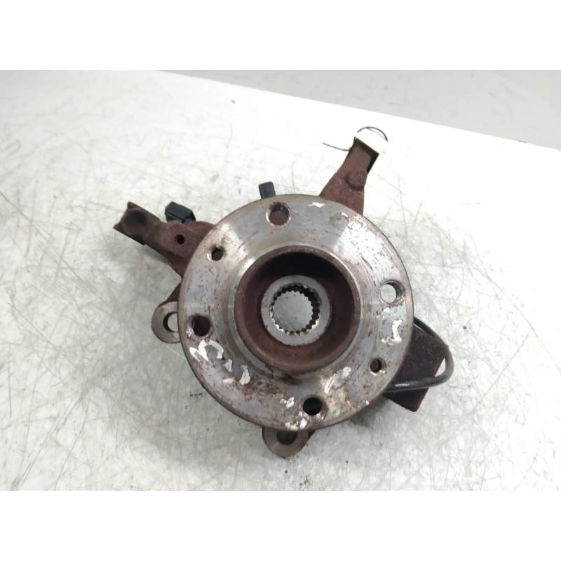 Recambio de mangueta delantera izquierda para dacia sandero 0.9 tce cat referencia OEM IAM   