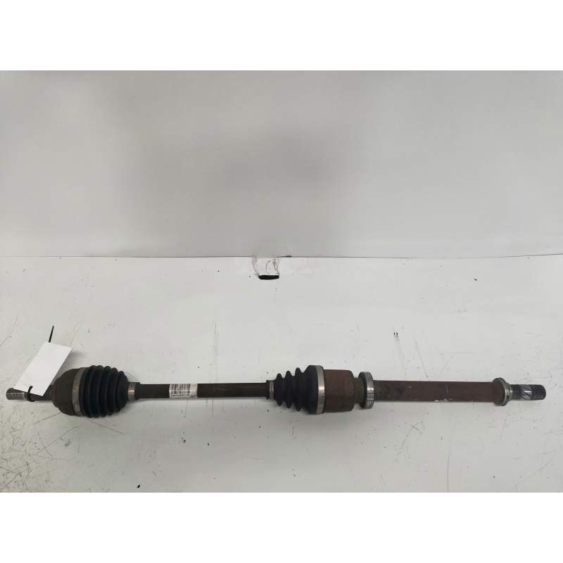 Recambio de transmision delantera derecha para renault clio iii dynamique referencia OEM IAM 8201055673 1.5DCi 2009