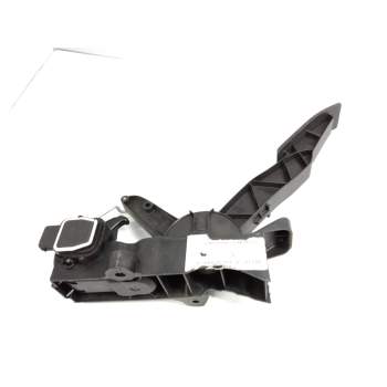 POTENCIOMETRO PEDAL A1693000304 200CDI 2005