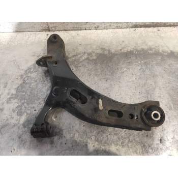 BRAZO SUSPENSION INFERIOR DELANTERO DERECHO 