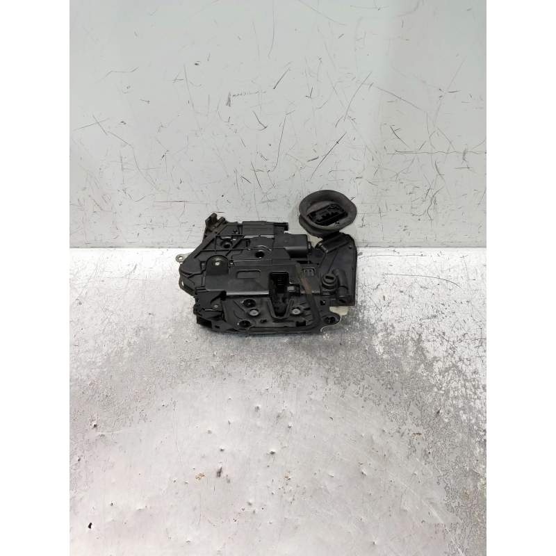 Recambio de motor cierre centralizado trasero derecho para volkswagen golf vi (5k1) referencia OEM IAM 5K4839016H  