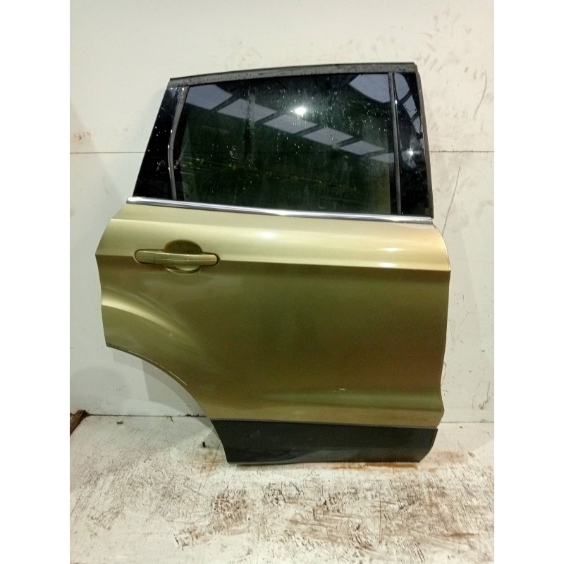 Recambio de puerta trasera derecha para ford kuga (cbs) titanium referencia OEM IAM   5P